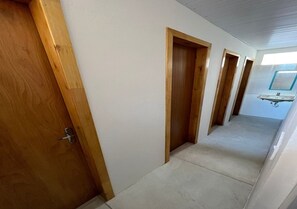 Shared bathroom - Pousada Louise (Balneário Camboriú)