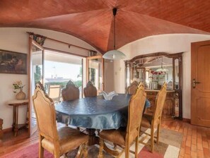 Dining - Villa Savannah - Close to fisherman beach (Albufeira)