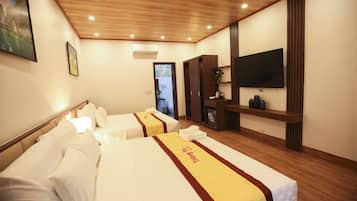 Free minibar items, desk, soundproofing, free WiFi