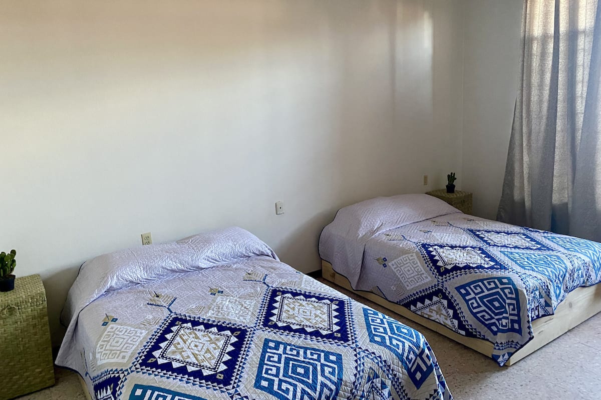 Double Room | Desk, laptop workspace, WiFi (free), bed sheets