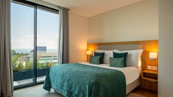 Departamento superior, 3 habitaciones | Ropa de cama de alta calidad, insonorización y wifi gratis