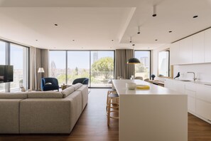 Superior Apartment, 3 Bedrooms | Living area