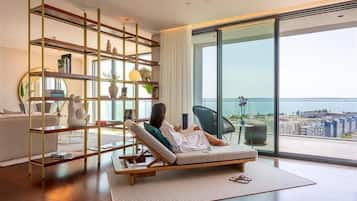 2 phòng trị liệu, dịch vụ massage