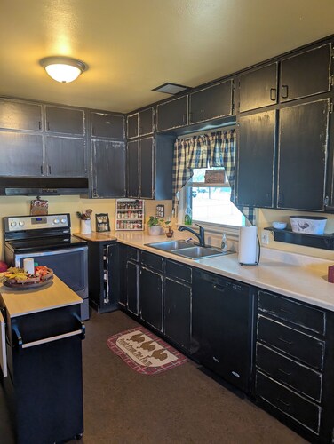 Family Friendly Grama House