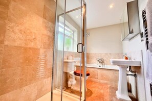 Bathroom - Two Bedroom Period Property in Tivoli Cheltenham (Cheltenham)