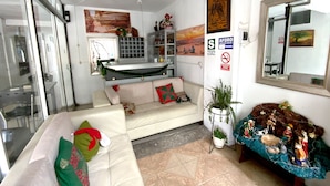 Reception - The Silva Hostel (Ica)