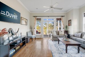 Flat-screen TV, offices