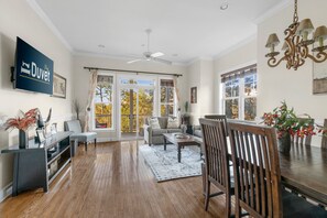 Flat-screen TV, offices