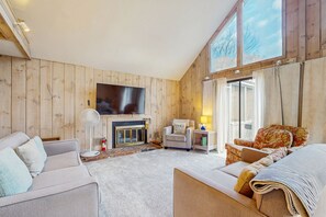 TV, fireplace, foosball