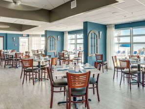 Dining - Baywatch Resort 1409 2 BR Condo in North Myrtle (North Myrtle Beach)