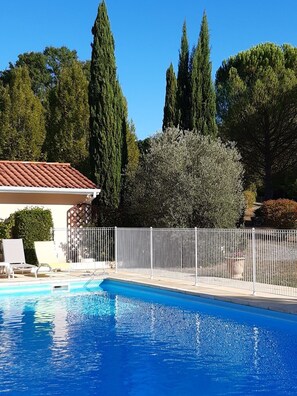 Piscine extérieure