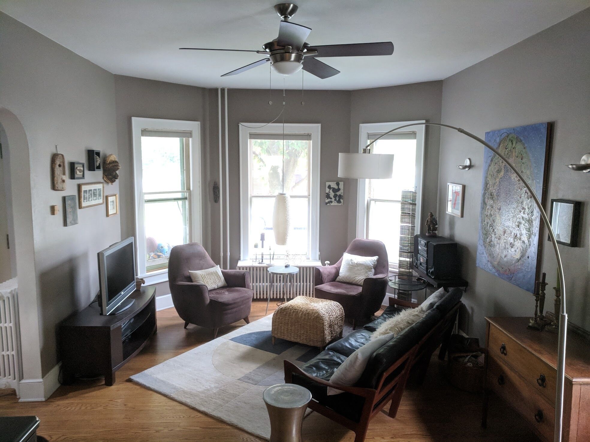 Bright art filled home close to Cornell University