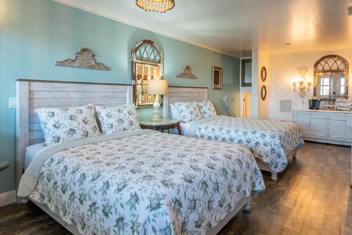 غرفة رباعية | واي فاي مجانًا وملاءات أسرّة