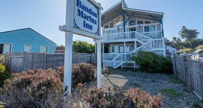 Bandon Marina Inn