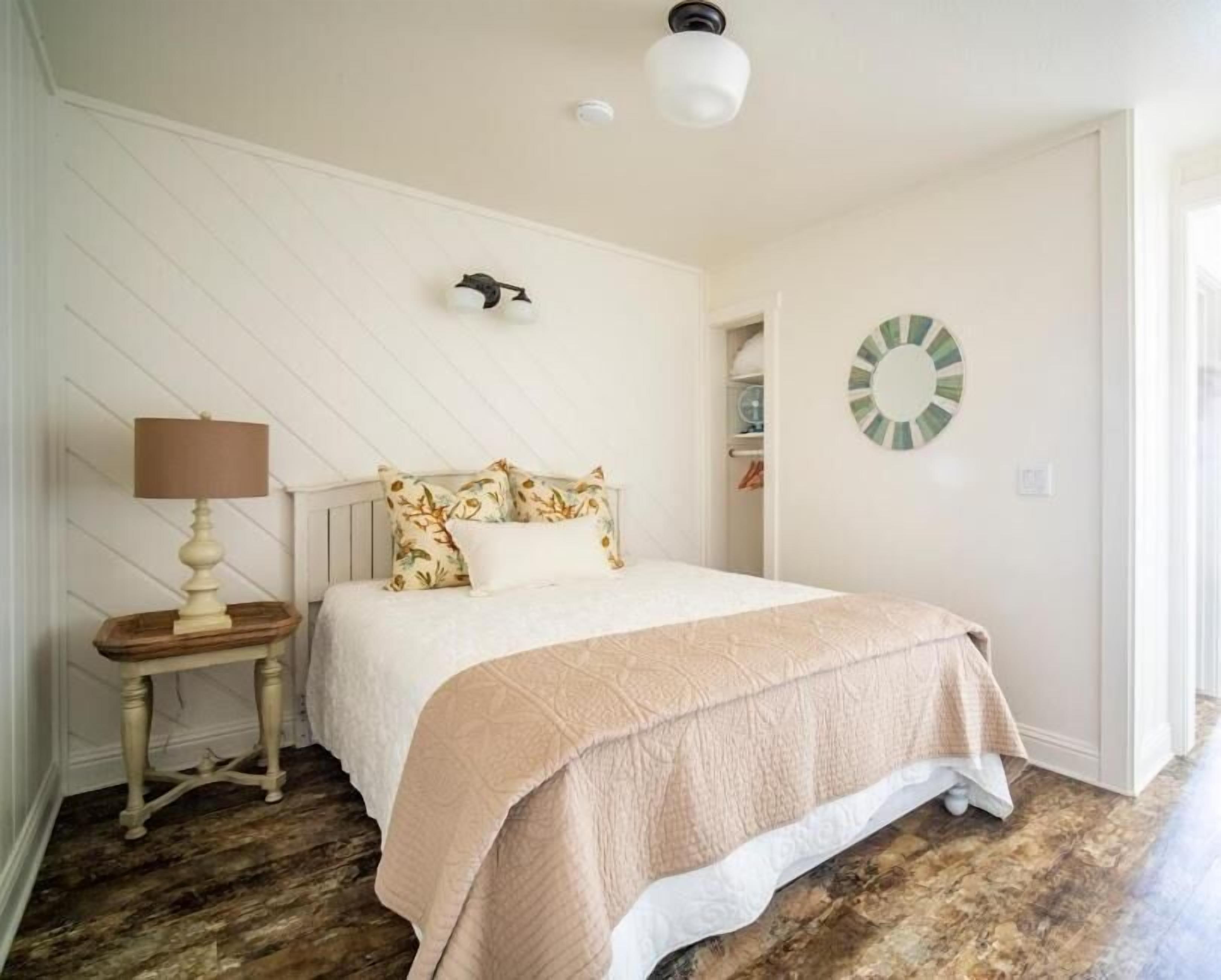 Single Room, Bay View | Free WiFi, bed sheets