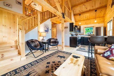 Florida Mountain Log Cabin!