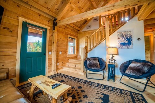 Florida Mountain Log Cabin