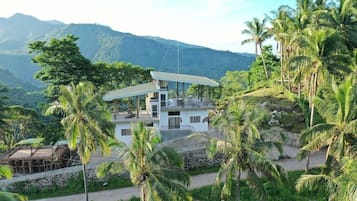 Bagian depan properti
