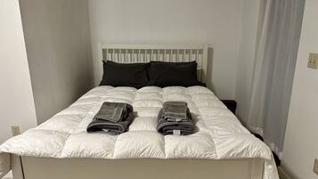 1 Schlafzimmer, Schreibtisch, Bügeleisen/Bügelbrett, kostenloses WLAN