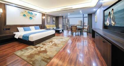 Ruixi International Hotel (Guang'an Railway Station Branch)