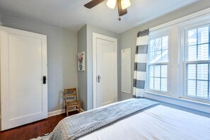 3 Schlafzimmer, Bügeleisen/Bügelbrett, Reisekinderbett, WLAN