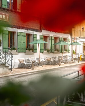 Terrace/patio - Hotel de Commune Rougemont (Rougemont)