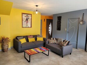 Smart TV - Villa Seaside- Jaccuzzi BEACH 200 m walk ! (Saint-Hilaire-de-Riez)