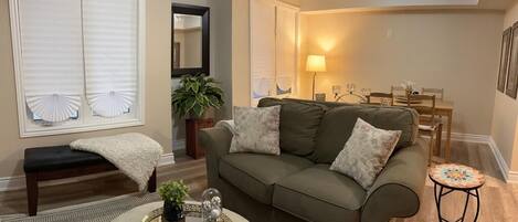 Una Smart TV, libros