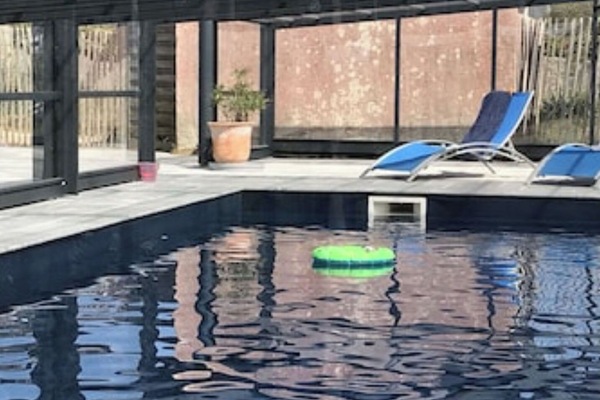 Innenpool, Außenpool