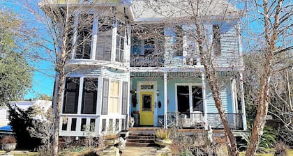 VICTORIA HOUSE DOWNTOWN1br Apt