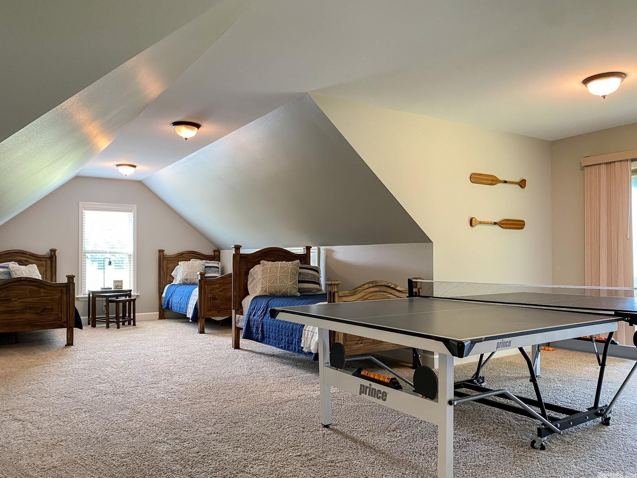 4 bedrooms, free WiFi, bed sheets