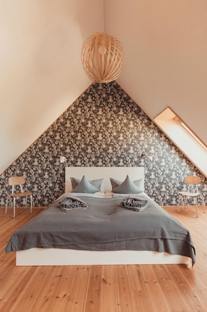 2 dormitoris, un bressol de viatge, wifi gratuïta i roba de llit