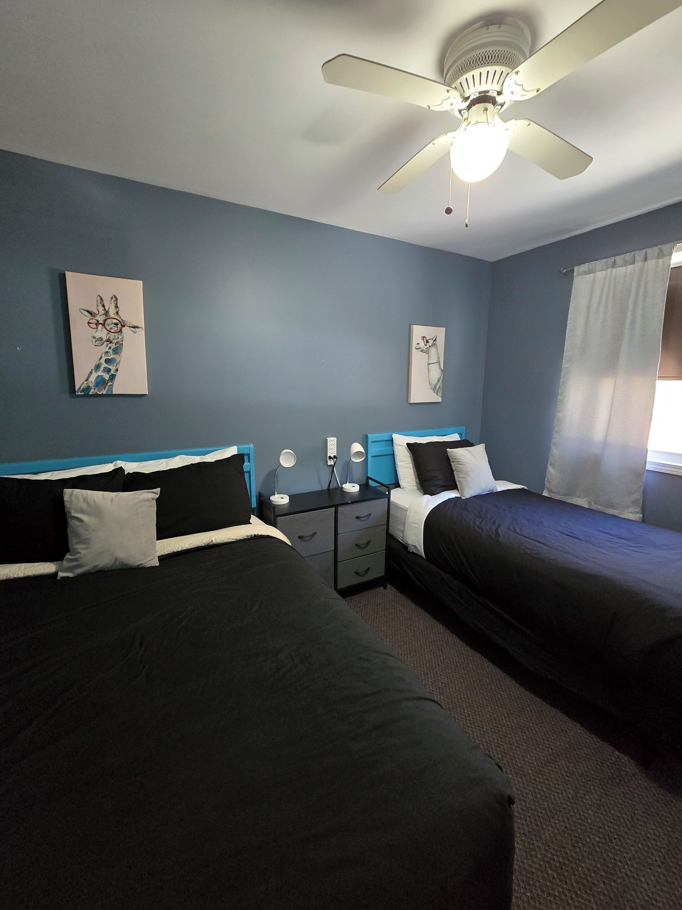 家庭村舍 | 熨斗/熨衣板、免费 WiFi、床单