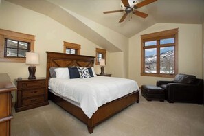 4 bedrooms, iron/ironing board, travel crib, WiFi