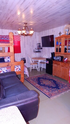 TV, DVD player