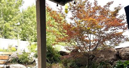 Mountain Views - Hot Tub - Huge Patio + BBQ Fun