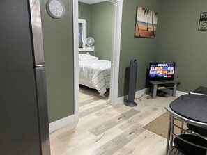1 Schlafzimmer, Bügeleisen/Bügelbrett, Reisekinderbett, WLAN