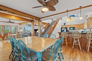 Dining - 7825-The Carolina Moon, | Canalfront | Frisco | Sleeps 8 (Frisco)