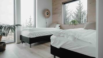 4 chambres, lit parapluie, Wi-Fi, draps fournis