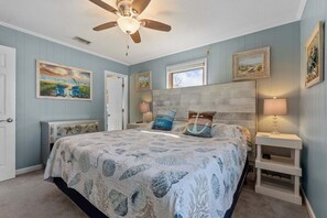 3 bedrooms, Internet, bed sheets - 5317-Labs & Crabs, Between the Highways | Kitty Hawk Shores | Kill Devil Hills | Sleeps 6 (Kill Devil Hills)