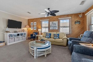 TV, video games, DVD player - 5317-Labs & Crabs, Between the Highways | Kitty Hawk Shores | Kill Devil Hills | Sleeps 6 (Kill Devil Hills)