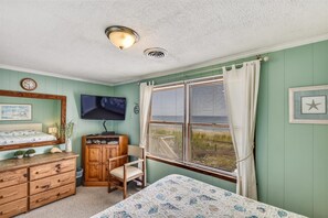 4 bedrooms, Internet, bed sheets - 5010 - Once Upon A Tide, 4-bedroom retreat in Kill Devil Hills, NC (Kill Devil Hills)