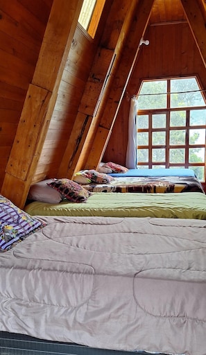 2 bedrooms, desk, WiFi, bed sheets - Cottage by the Lake- wifi/breakfast/washing machine (Santiago Atitlán)