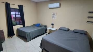 2 bedrooms, desk, free WiFi, bed sheets