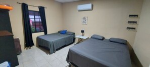 2 bedrooms, desk, free WiFi, bed sheets