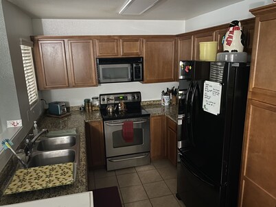 Lovely condo, centrally located Rancho SD