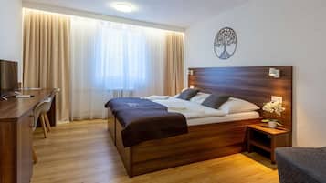 Blackout curtains, free WiFi, bed sheets