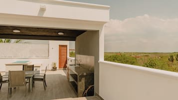 Casa Deluxe, alberca privada | Terraza o patio