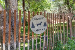 Property grounds - Riverwalk Cabin at KRS Campground (Cabin 21) (Kernville)