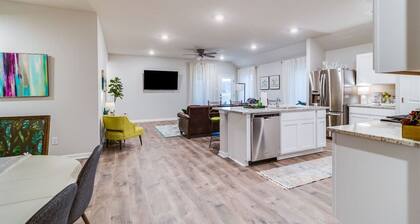 Spacious/open 4 bedroom 3 bath with office